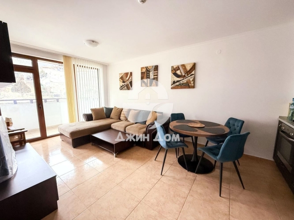 Двустаен апартамент в Свети Влас - 52 кв.м за 1030 €/кв.м - Снимка #1