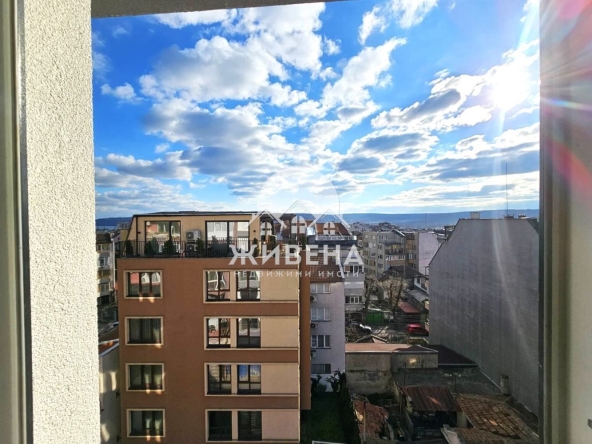 Тристаен апартамент в Варна, Погреби - 97 кв.м за 1031 €/кв.м - Снимка #1