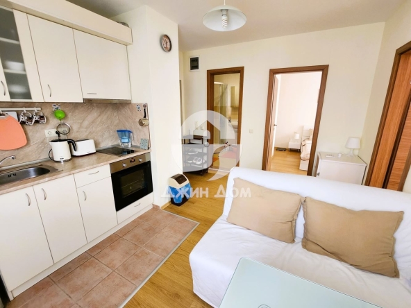 Тристаен апартамент в к.к. Слънчев бряг - 62 кв.м за 1323 €/кв.м - Снимка #1