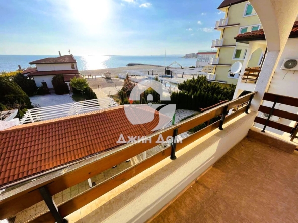 Двустаен апартамент в к.к. Елените - 65 кв.м за 1362 €/кв.м - Снимка #1