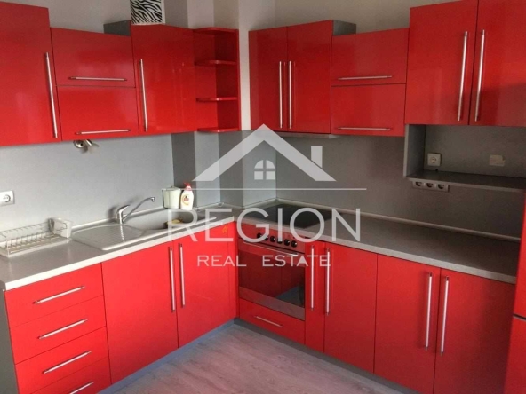 Дава се под наем Двустаен апартамент в Варна, Цветен квартал - 55 кв.м за 357 € - Снимка #1