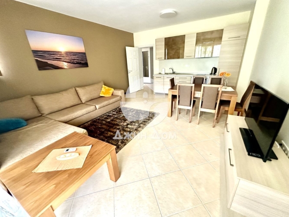 Тристаен апартамент в с. Лозенец, Област Бургас - 137 кв.м за 1369 €/кв.м - Снимка #1