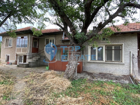 Къща в с. Раданово, Област Велико Търново - 100 кв.м за 322 €/кв.м - Снимка #1