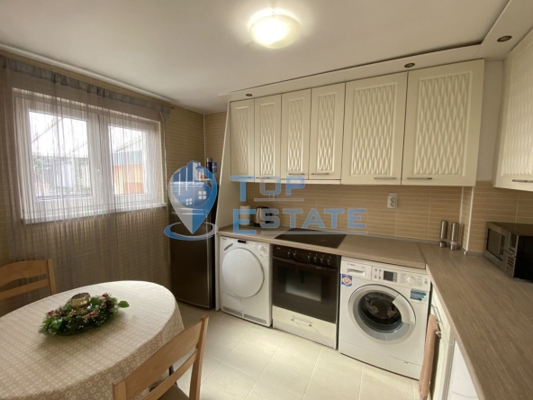 Етаж от къща в Велико Търново, Център - 80 кв.м за 1494 €/кв.м - Снимка #1