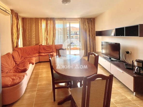 Тристаен апартамент в Свети Влас - 137 кв.м за 555 €/кв.м - Снимка #1