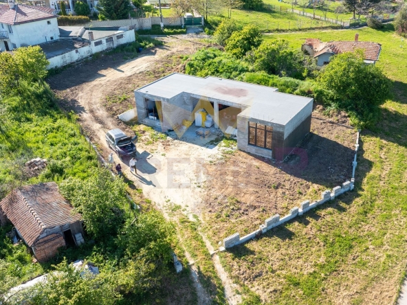 Къща в с. Близнаци, Област Варна - 119 кв.м за 1080 €/кв.м - Снимка #1