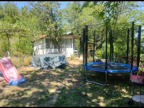 Къща в с. Руен, Област Пловдив - 50 кв.м за 2040 €/кв.м - Снимка #1