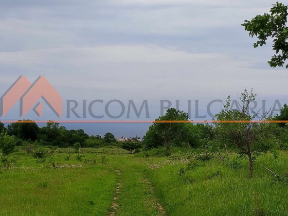 Парцел в Варна, Виница - 2032 кв.м за 153 €/кв.м - Снимка #1