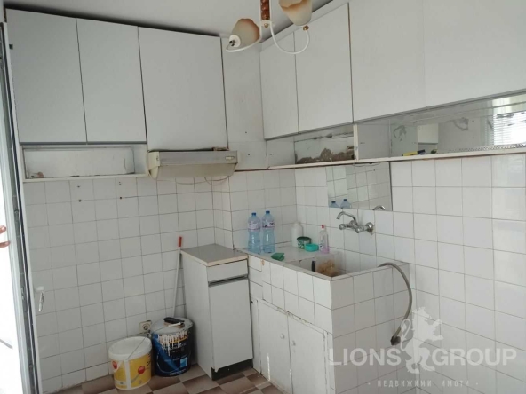 Тристаен апартамент в Варна, Владислав Варненчик - 70 кв.м за 1339 €/кв.м - Снимка #1