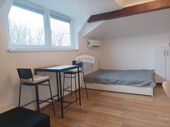 Едностаен апартамент в Варна, Гръцка махала - 26 кв.м за 3808 €/кв.м - Снимка #1