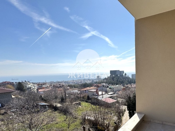 Двустаен апартамент в Варна, Бриз - 62 кв.м за 2420 €/кв.м - Снимка #1