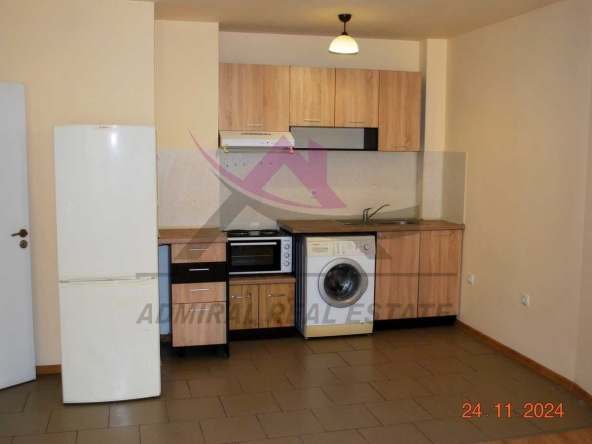 Дава се под наем Двустаен апартамент в Варна, Погреби - 60 кв.м за 300 € - Снимка #1