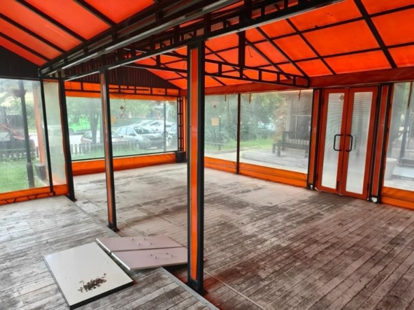 Дава се под наем Заведение в Пловдив, Тракия - 55 кв.м за 561 € - Снимка #1