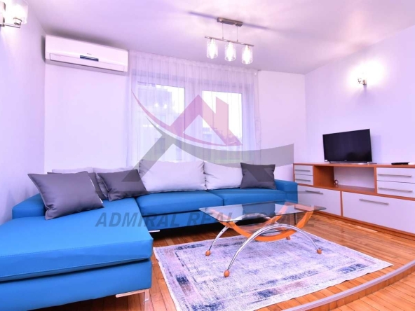 Дава се под наем Тристаен апартамент в Варна, Чаталджа - 100 кв.м за 1000 € - Снимка #1