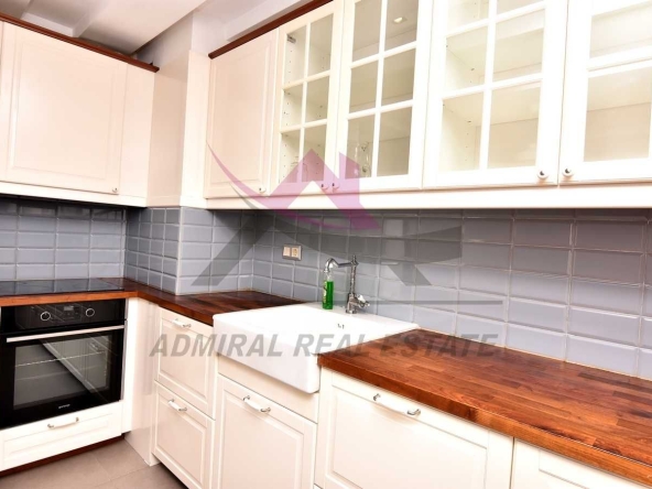 Дава се под наем Тристаен апартамент в Варна, Окръжна болница - 80 кв.м за 900 € - Снимка #1