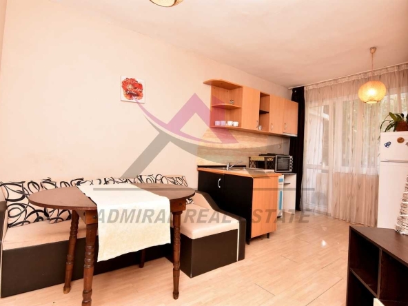 Двустаен апартамент в Варна, Лятно кино Тракия - 50 кв.м за 2100 €/кв.м - Снимка #1