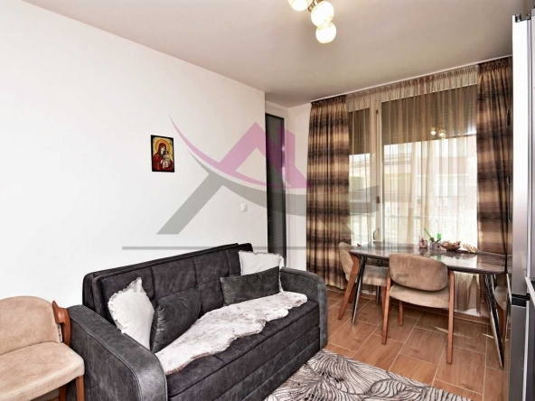 Двустаен апартамент в Варна, Възраждане 1 - 55 кв.м за 2510 €/кв.м - Снимка #1