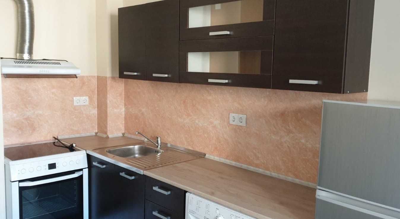 Дава се под наем  в Пловдив, Тракия - 20 кв.м за 97.41 € - Снимка #1