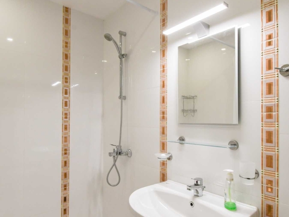 Дава се под наем Двустаен апартамент в София, Овча купел - 65 кв.м за 373.83 € - Снимка #1