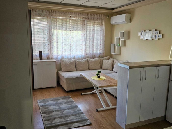 Тристаен апартамент в Стара Загора, Център - 64 кв.м за 1352 €/кв.м - Снимка #1