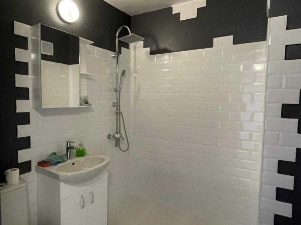 Дава се под наем Двустаен апартамент в София, Зона Б-5 - 60 кв.м за 350 € - Снимка #1