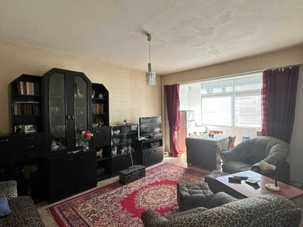 Двустаен апартамент в Пловдив, Кючук Париж - 48 кв.м за 1619 €/кв.м - Снимка #1