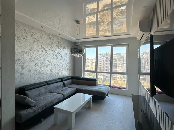 Двустаен апартамент в Пловдив, Тракия - 78 кв.м за 2077 €/кв.м - Снимка #1