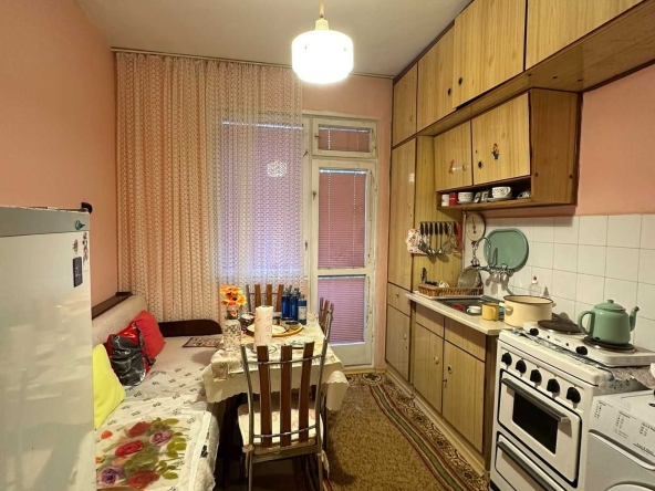 Двустаен апартамент в Пловдив, Христо Смирненски - 64 кв.м за 725 €/кв.м - Снимка #1