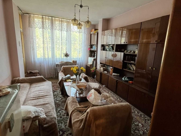 Двустаен апартамент в Габрово, Дядо Дянко - 59 кв.м за 623 €/кв.м - Снимка #1