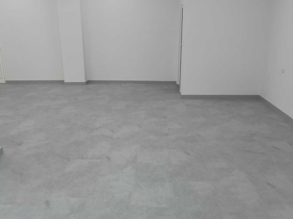 Магазин в Разград, Център - 106 кв.м за 1780 €/кв.м - Снимка #1