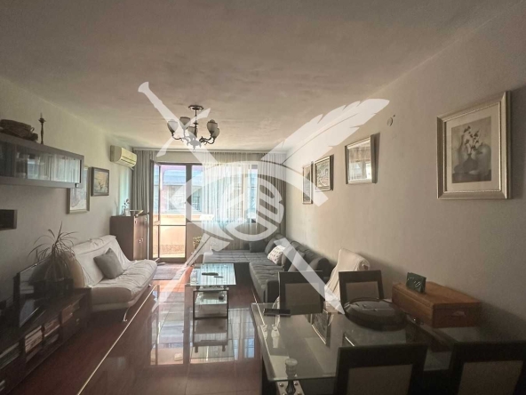 Тристаен апартамент в Пловдив, Кършияка - 89 кв.м за 1984 €/кв.м - Снимка #1
