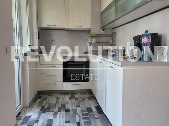 Дава се под наем Тристаен апартамент в Варна, Чаталджа - 80 кв.м за 800 € - Снимка #1