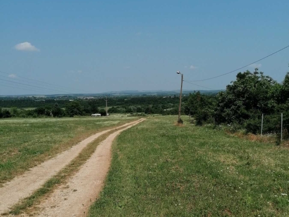 Парцел в Враца, Бистрец - 1350 кв.м за 17 €/кв.м - Снимка #1