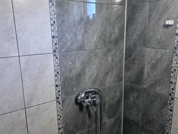 Къща в с. Кладоруб, Област Видин - 60 кв.м за 417 €/кв.м - Снимка #1