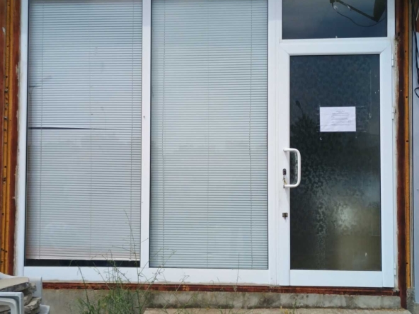 Магазин в Сливен, Българка - 20 кв.м за 115 €/кв.м - Снимка #1