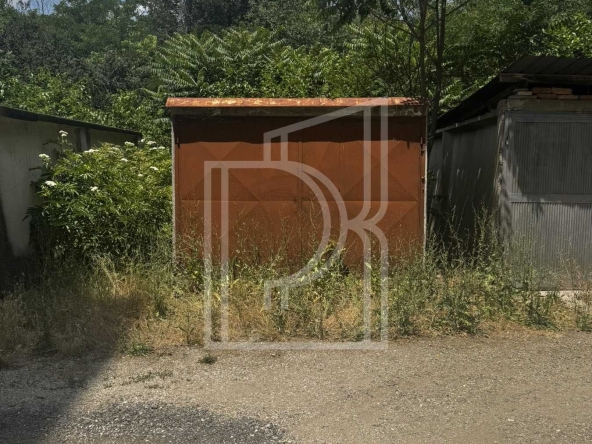 Гараж / Паркомясто в Димитровград - 18 кв.м за 397 €/кв.м - Снимка #1