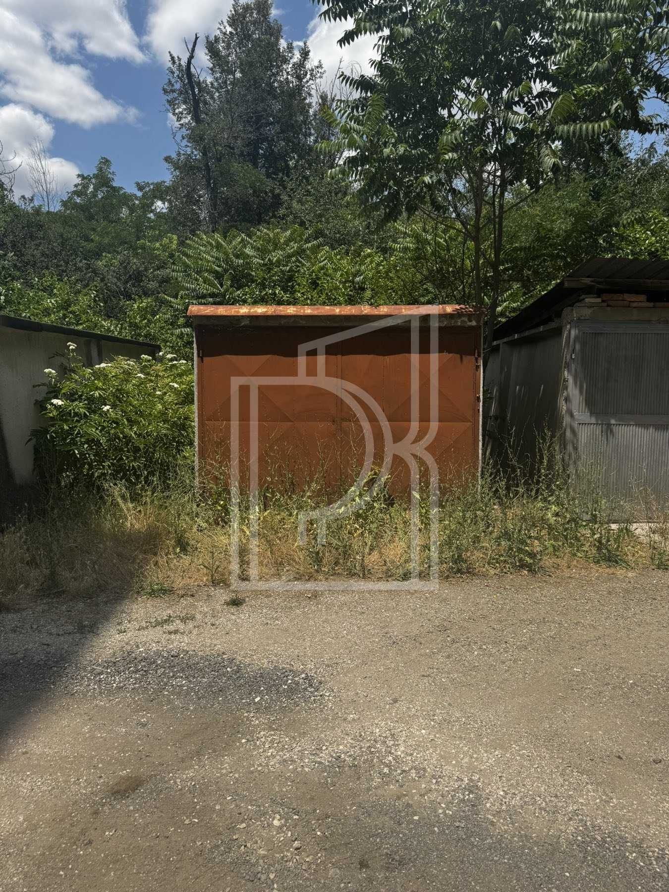 Гараж / Паркомясто в Димитровград - 18 кв.м за 397 €/кв.м - Снимка #1