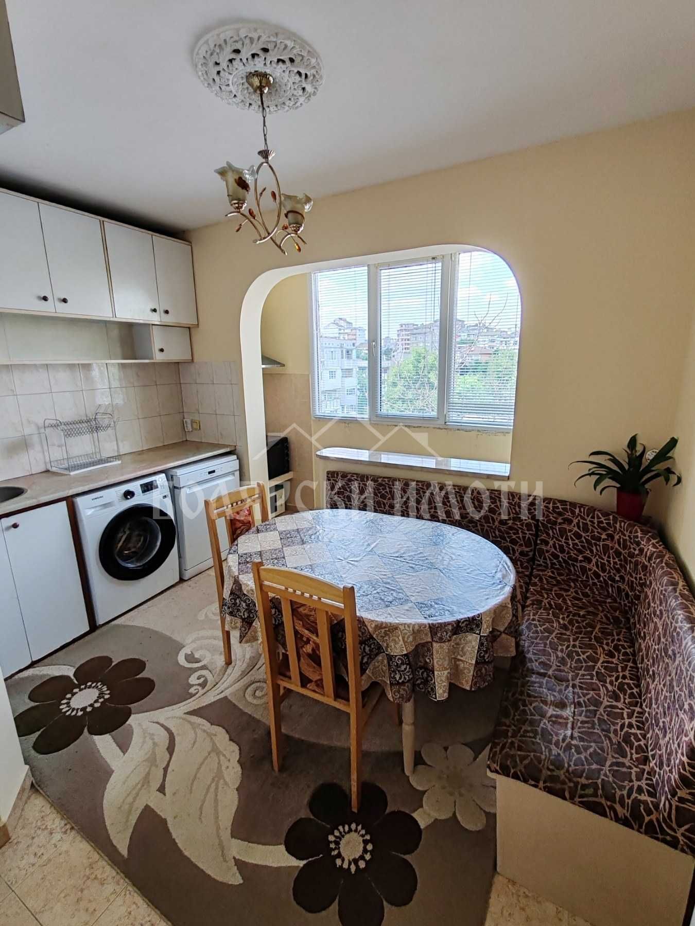 Двустаен апартамент в Велико Търново, Зона Б - 65 кв.м за 1324 €/кв.м - Снимка #1