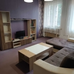 Дава се под наем Двустаен апартамент в Перник, Център - 66 кв.м за 357 € - Снимка #1