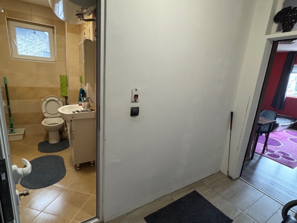 Дава се под наем Едностаен апартамент в София, Драгалевци - 47 кв.м за 357 € - Снимка #1