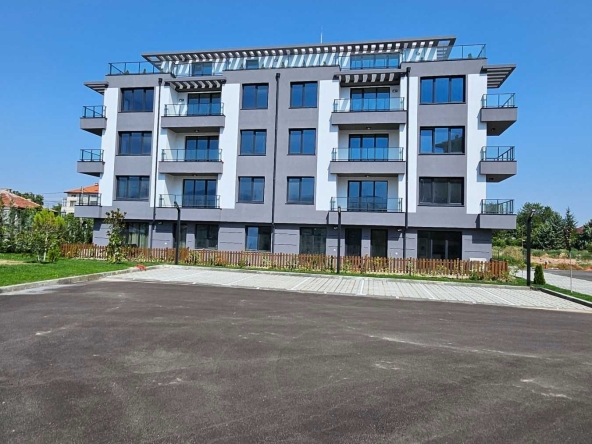 Двустаен апартамент в Пловдив, Коматево - 64 кв.м за 2110 €/кв.м - Снимка #1