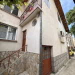 Къща в Плевен, 9-ти квартал - 194 кв.м за 928 €/кв.м - Снимка #1