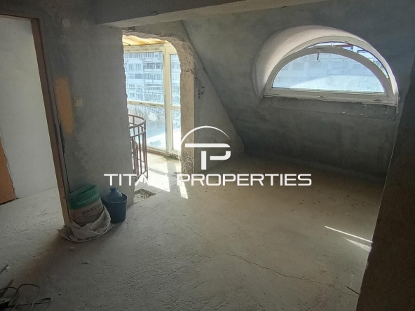 Мезонет в Бургас, Братя Миладинови - 167 кв.м за 1432 €/кв.м - Снимка #1