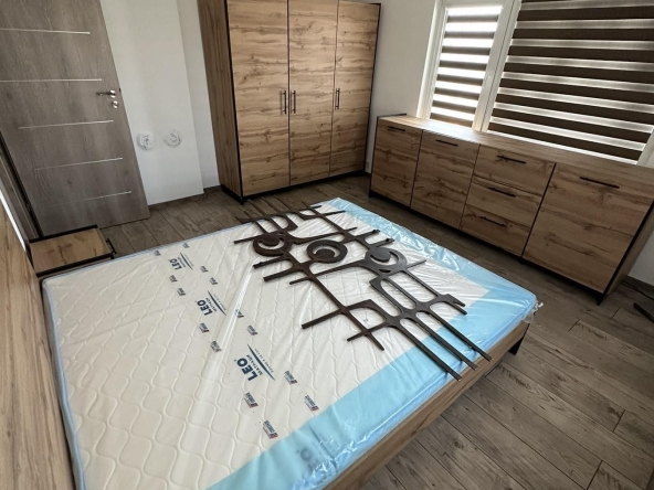 Дава се под наем Етаж от къща в Варна, Галата - 85 кв.м за 750 € - Снимка #1