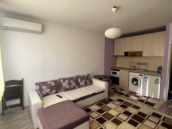 Дава се под наем Едностаен апартамент в София, Център - 35 кв.м за 357 € - Снимка #1