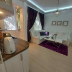 Дава се под наем Тристаен апартамент в София, Център - 68 кв.м за 797.64 € - Снимка #1