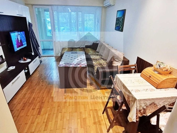 Тристаен апартамент в София, Бъкстон - 68 кв.м за 1839 €/кв.м - Снимка #1
