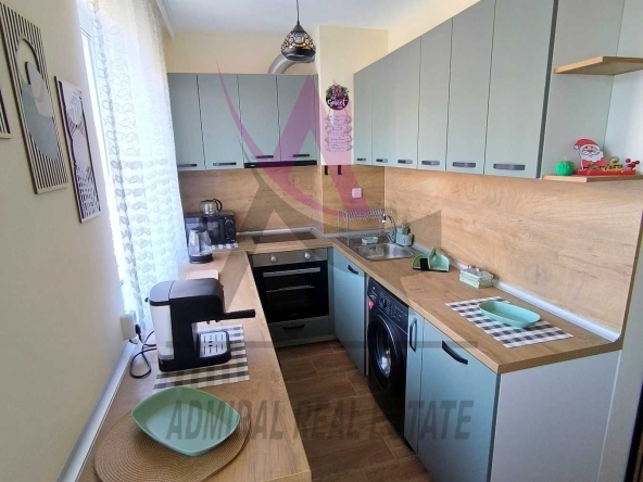 Дава се под наем Четиристаен апартамент в Варна, Автогара - 86 кв.м за 757.86 € - Снимка #1