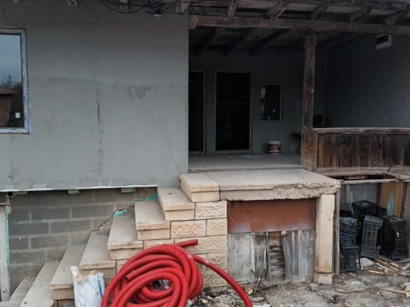 Къща в с. Балкански, Област Разград - 80 кв.м за 574 €/кв.м - Снимка #1