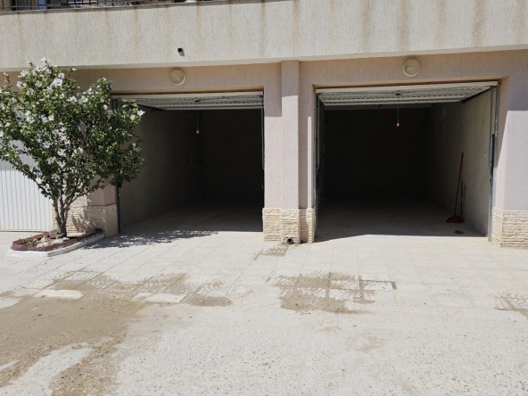 Дава се под наем Гараж / Паркомясто в Варна, Виница - 25 кв.м за 127.5 € - Снимка #1